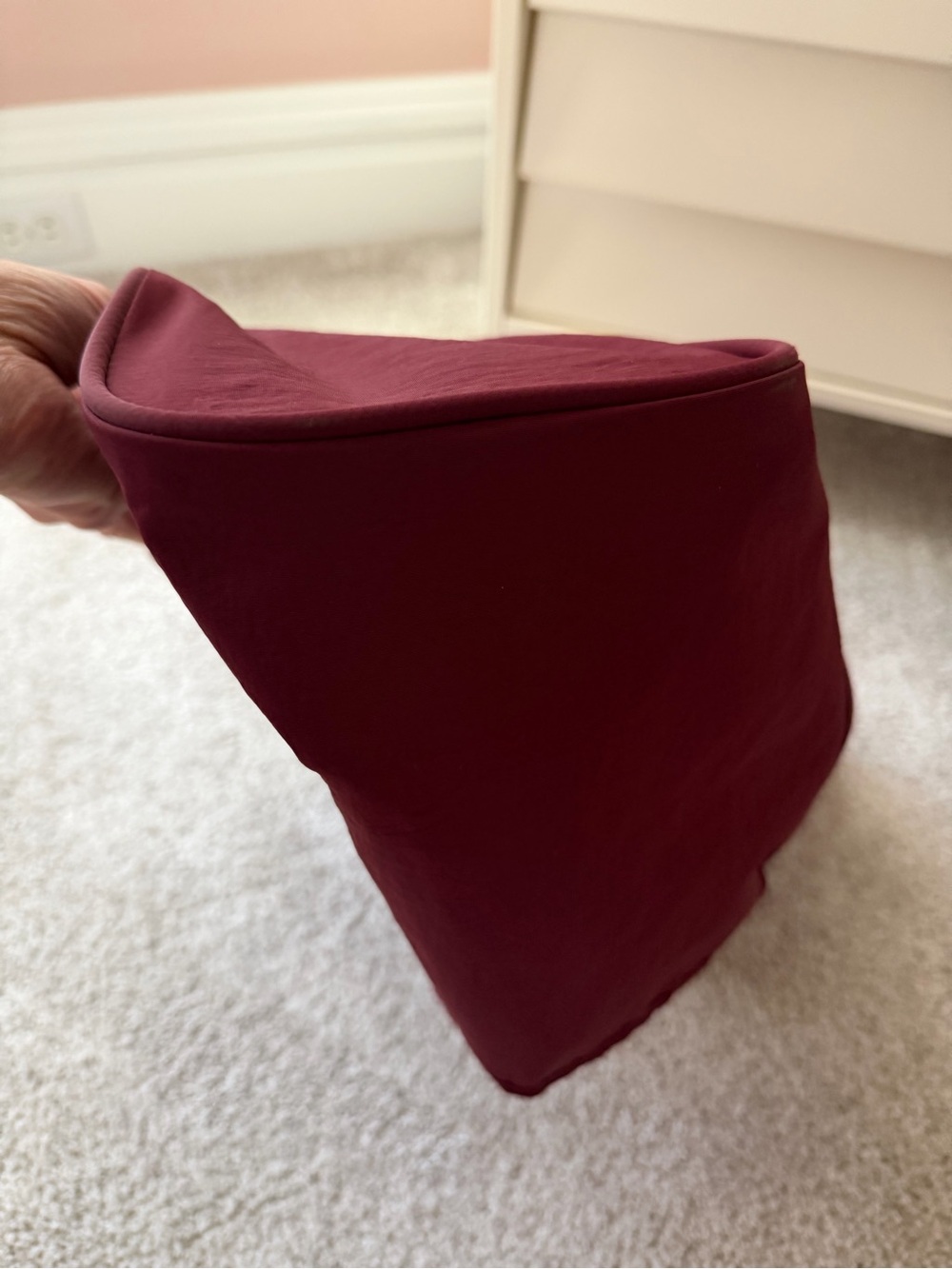 Lululemon Daily Multi-Pocket Tote Bag 20L in Burgundy Bay - Picture 8 of 15